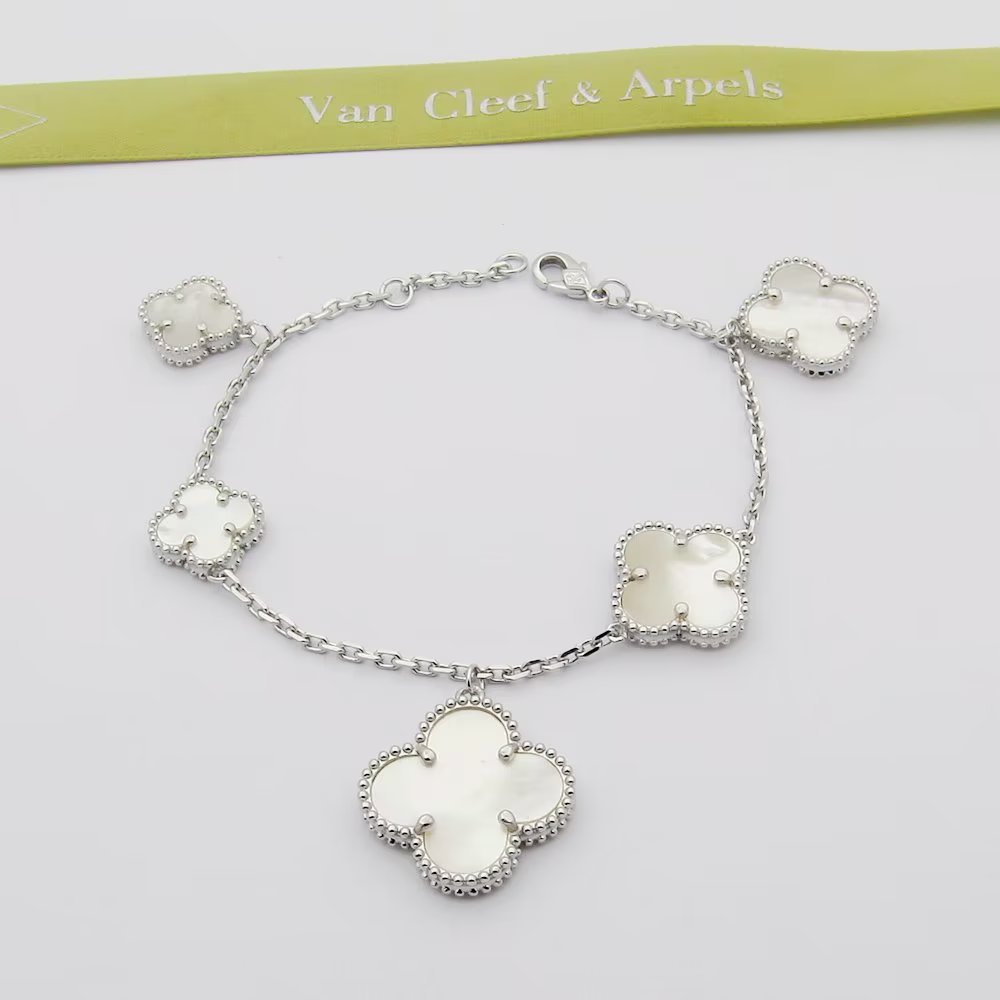 Van Cleef & Arpels Armband - EUR FASHION
