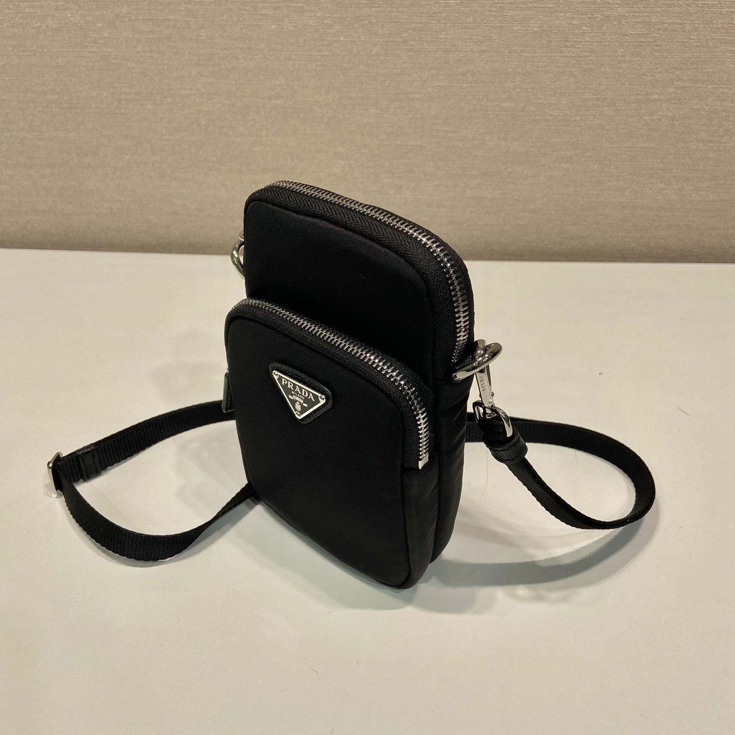 Prada-Ledertasche mit Schultergurt - EUR FASHION