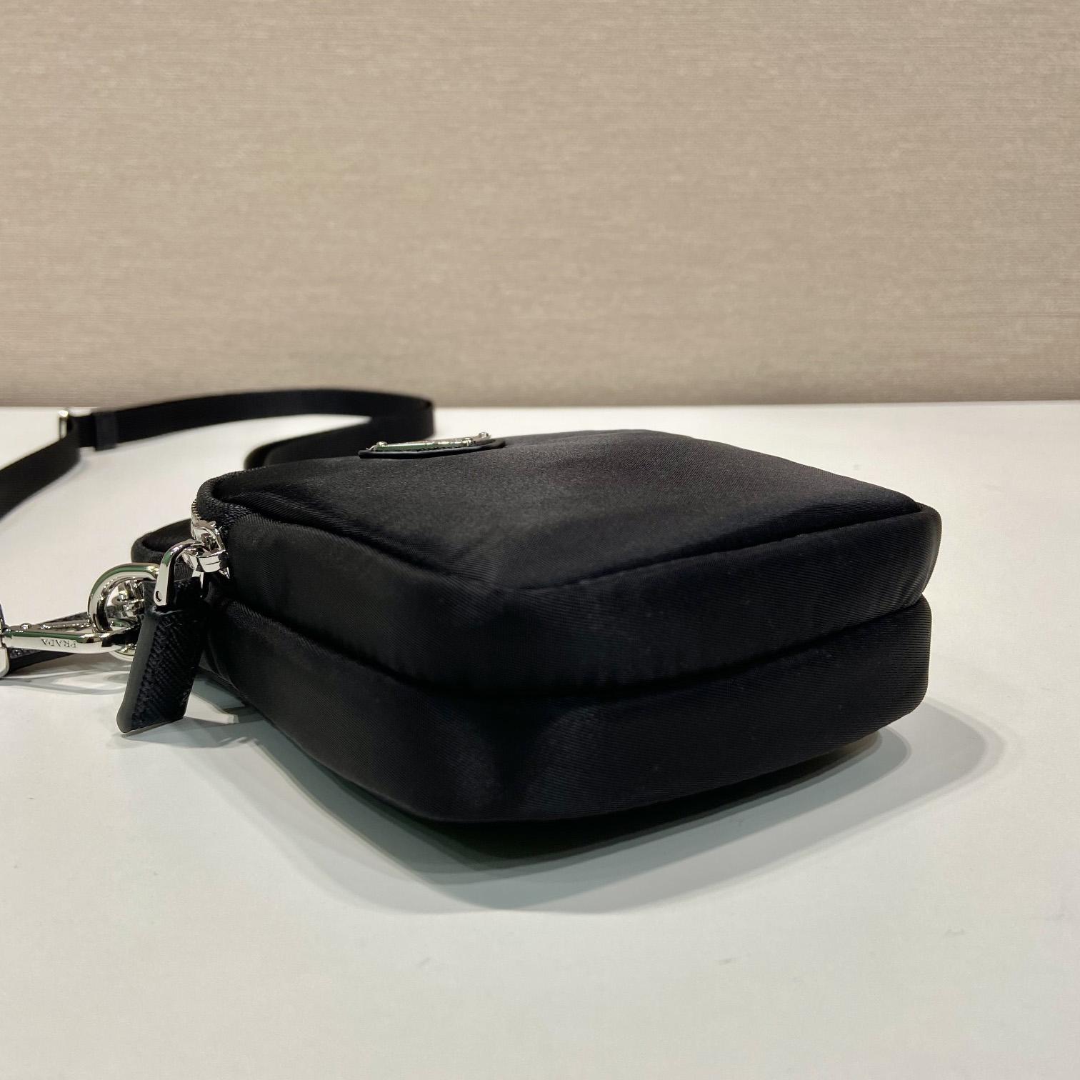 Prada-Ledertasche mit Schultergurt - EUR FASHION