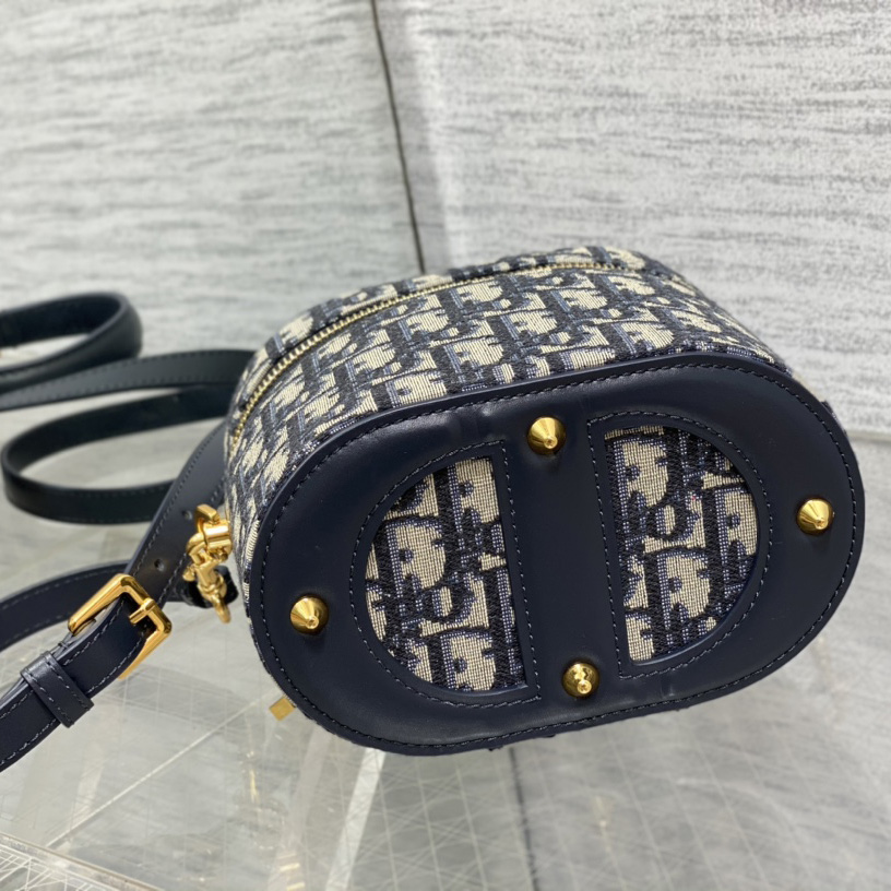 Kleines Dior CD-Signatur-Kosmetiketui - EUR FASHION