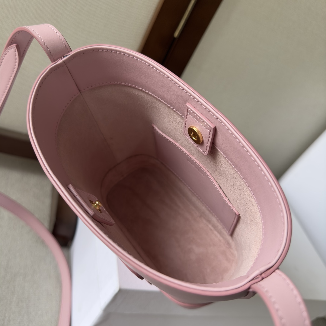 Celine Mini Bucket Cuir Triomphe aus glattem Kalbsleder - EUR FASHION