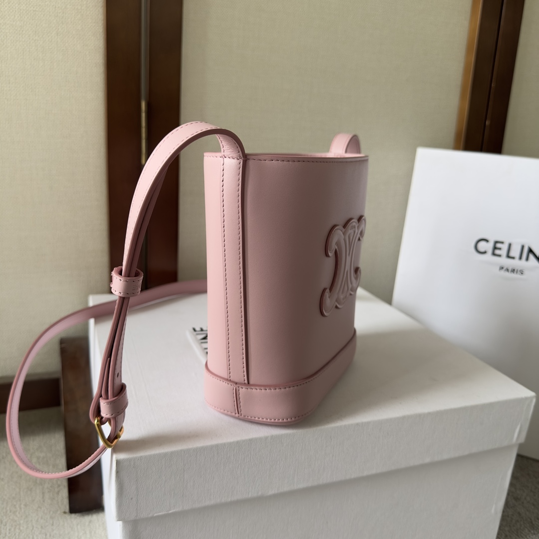 Celine Mini Bucket Cuir Triomphe aus glattem Kalbsleder - EUR FASHION