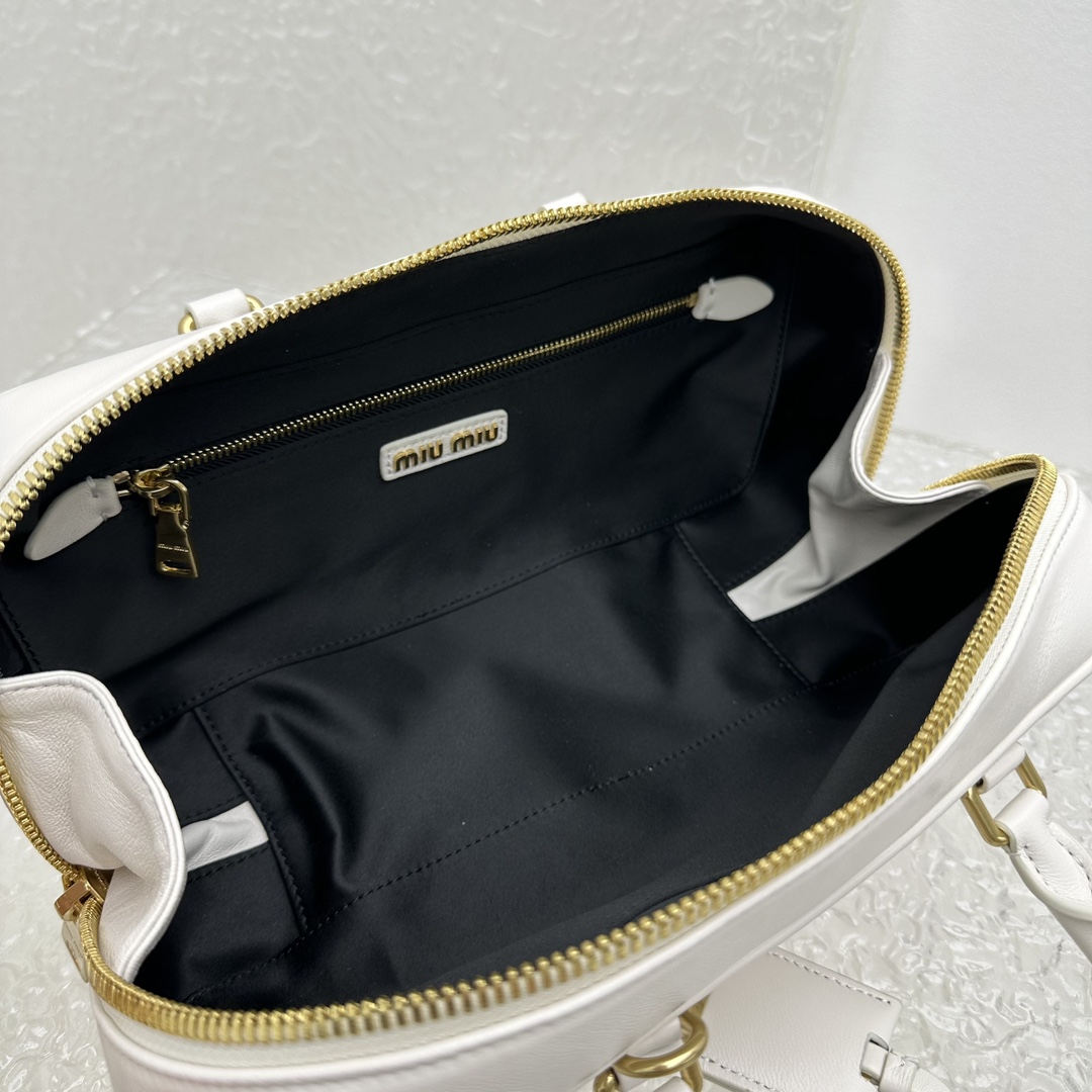 Miu Miu Arcadie Tasche aus Matelassé-Nappaleder - EUR FASHION