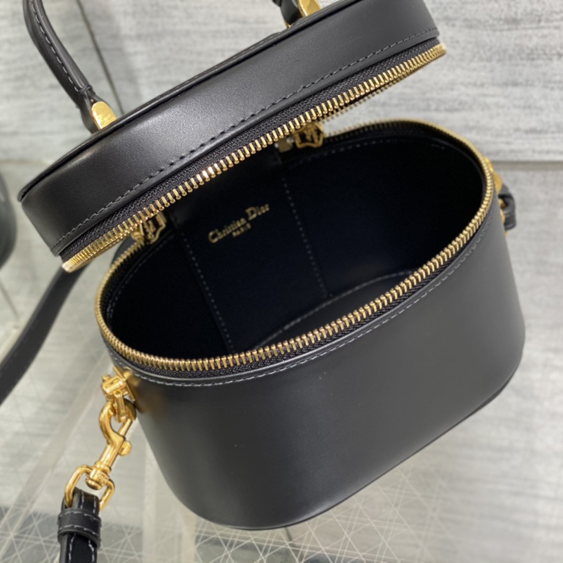 Kleines Dior CD-Signatur-Kosmetiketui - EUR FASHION