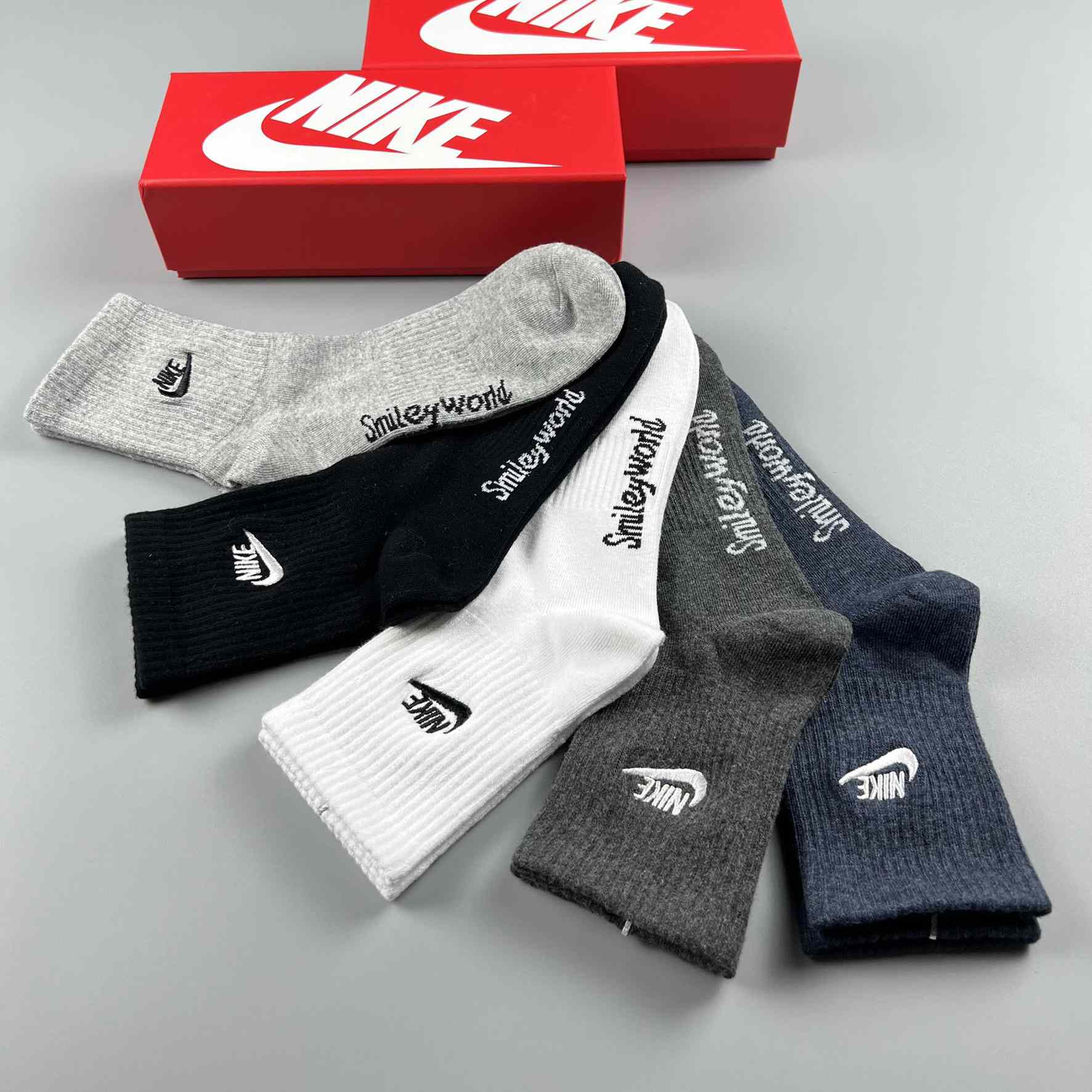 Nike Socken / Box - EUR FASHION