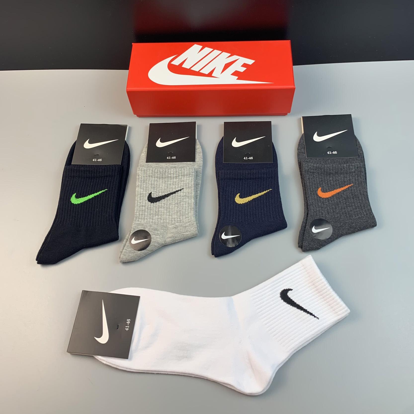 Nike Socken / Box - EUR FASHION