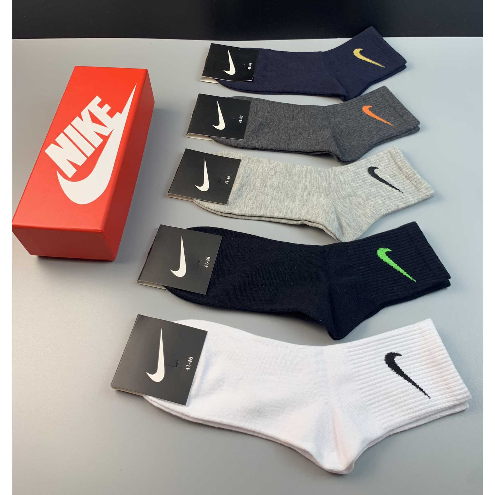 Nike Socken / Box - EUR FASHION