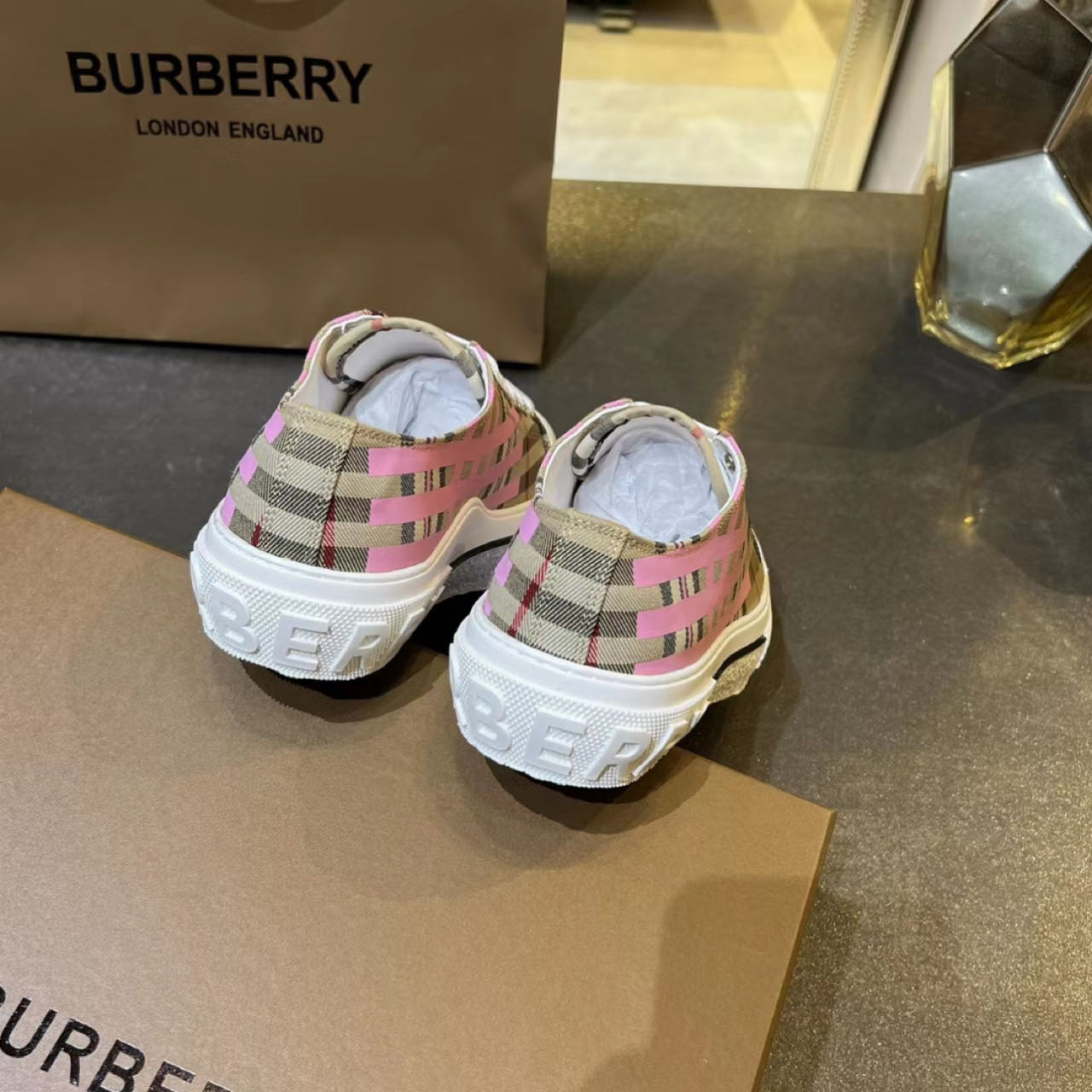 Burberry-Sneaker aus Baumwolle mit Karomuster - EUR FASHION