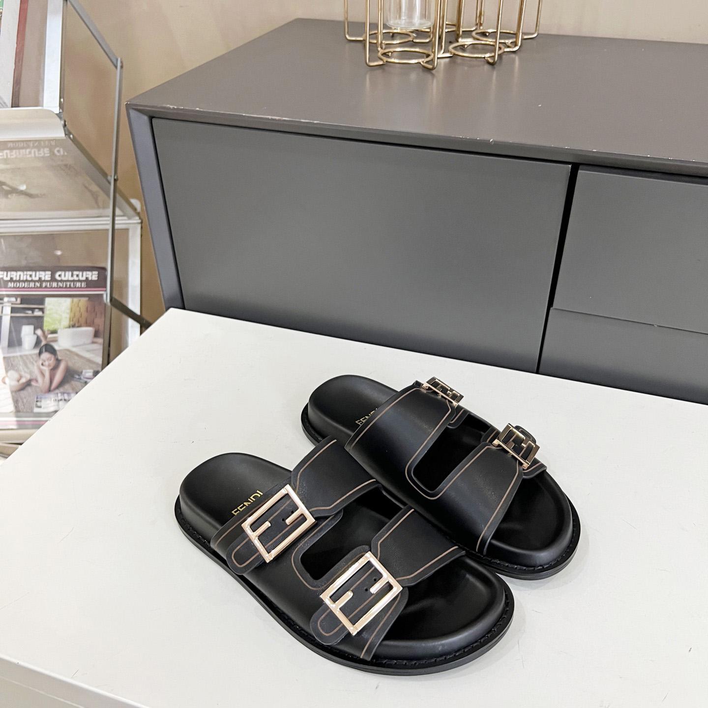 Fendi Feel schwarze Leder-Slides - EUR FASHION