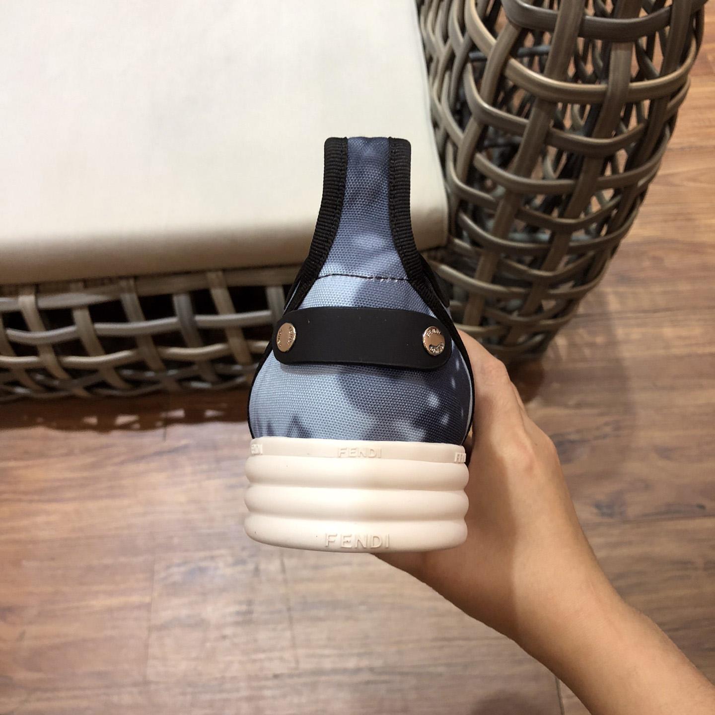 Fendi Rise Canvas-Sneaker - EUR FASHION
