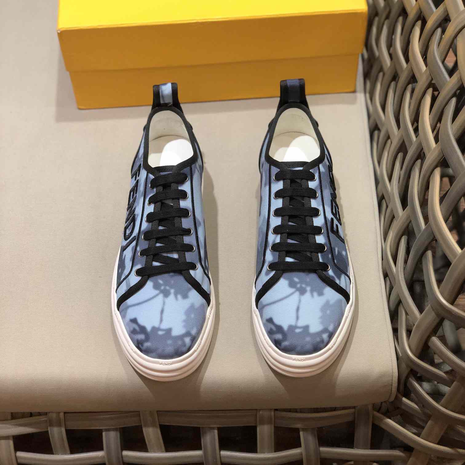 Fendi Rise Canvas-Sneaker - EUR FASHION