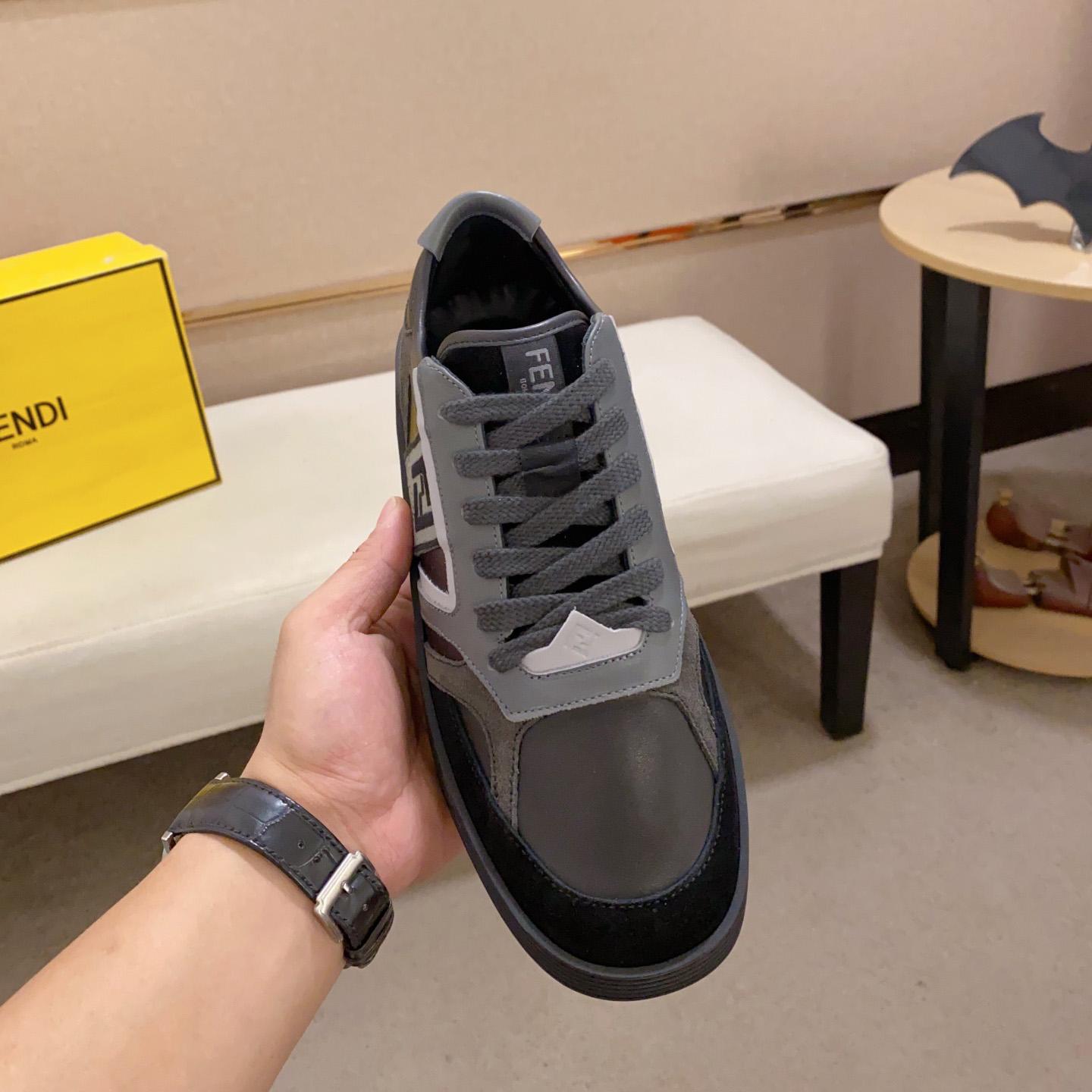 Fendi Step schwarze Leder-Low-Top-Sneaker - EUR FASHION