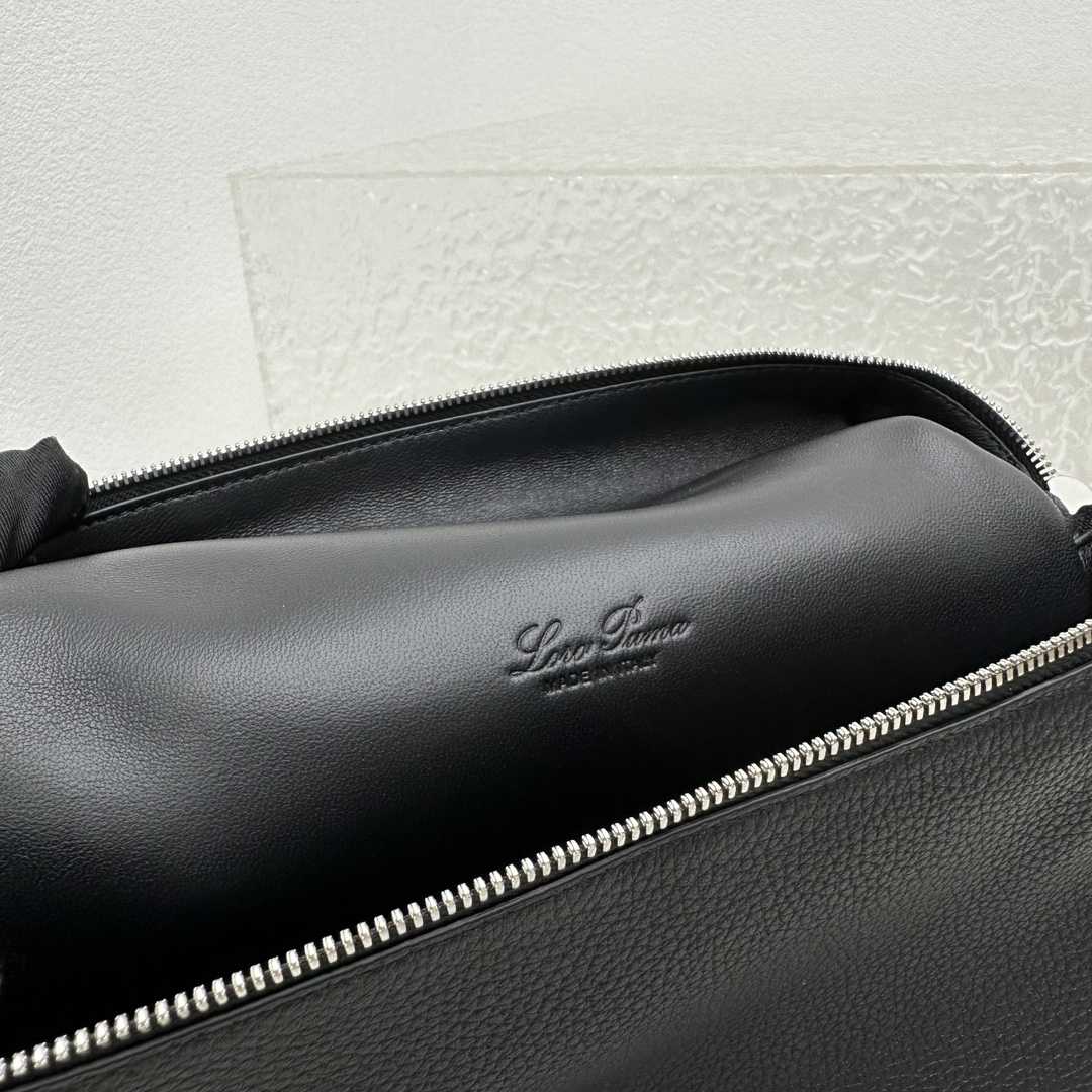 Loro Piana Rucksack mit extra Tasche L23,5 (23×8×22cm) - EUR FASHION