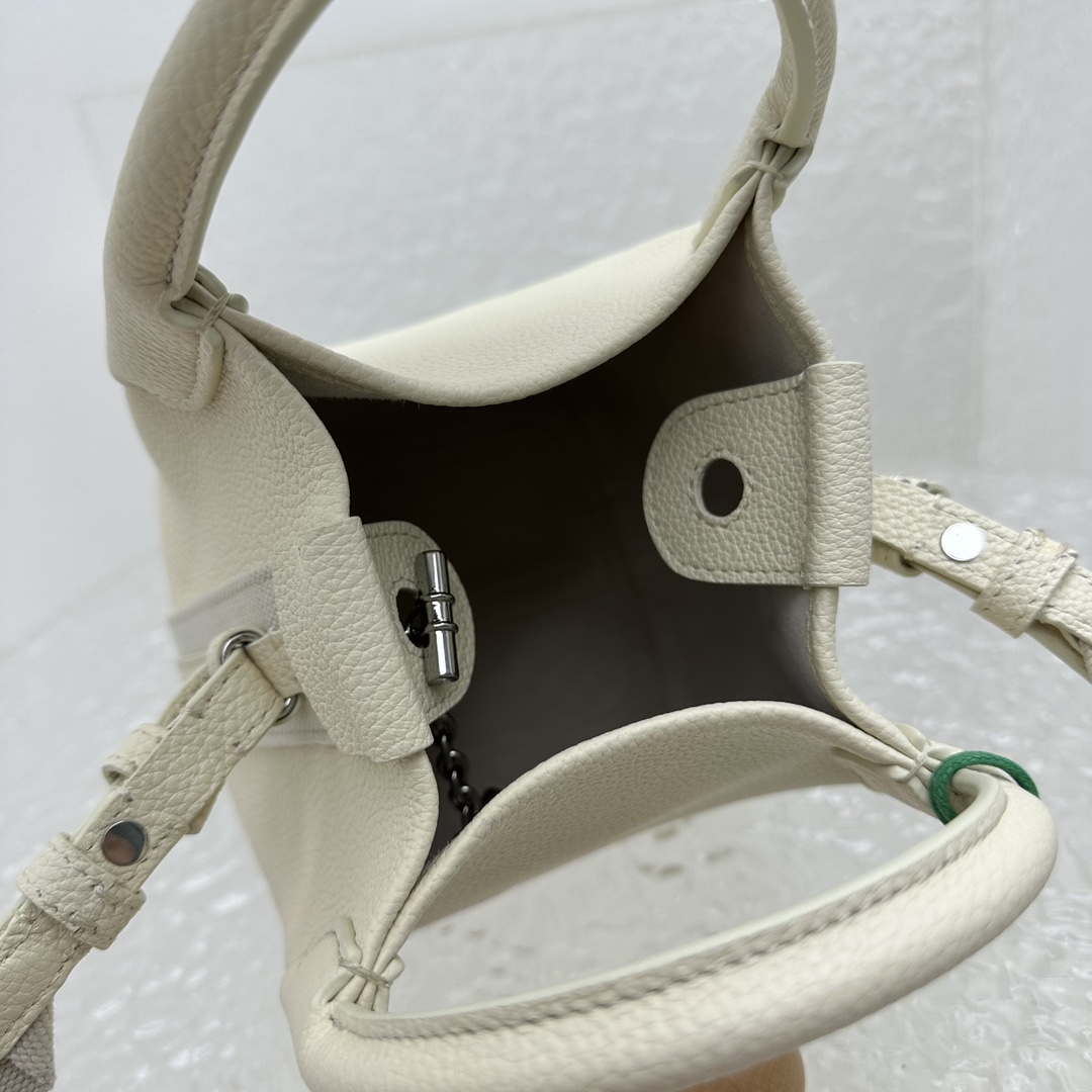 Loro Piana Micro Ballenbeutel (14cm*14cm*18cm) - EUR FASHION