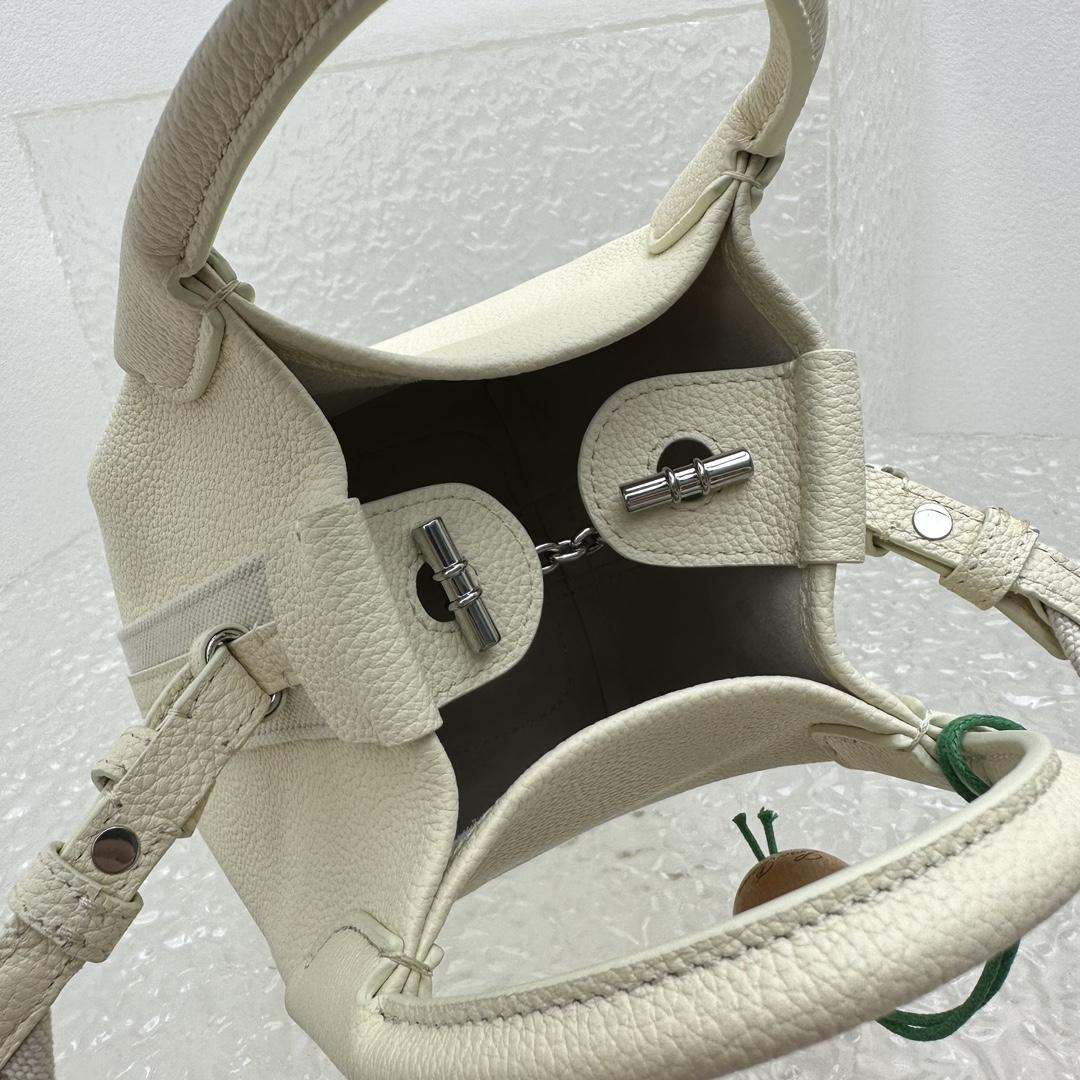 Loro Piana Micro Ballenbeutel (14cm*14cm*18cm) - EUR FASHION