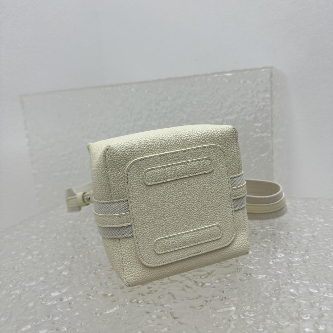 Loro Piana Micro Ballenbeutel (14cm*14cm*18cm) - EUR FASHION