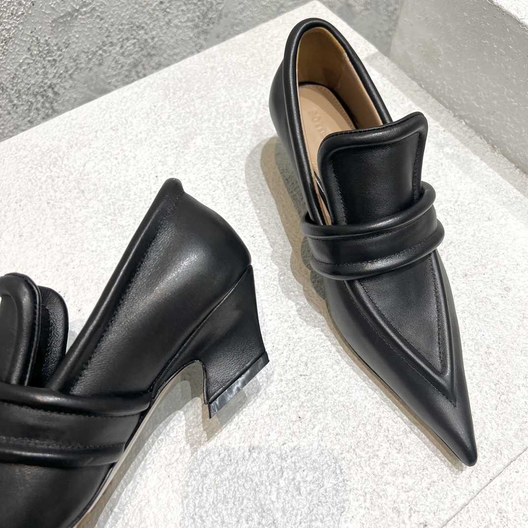 Bottega Veneta Spada Pumpe - EUR FASHION