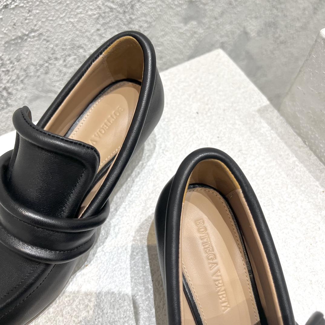 Bottega Veneta Spada Pumpe - EUR FASHION