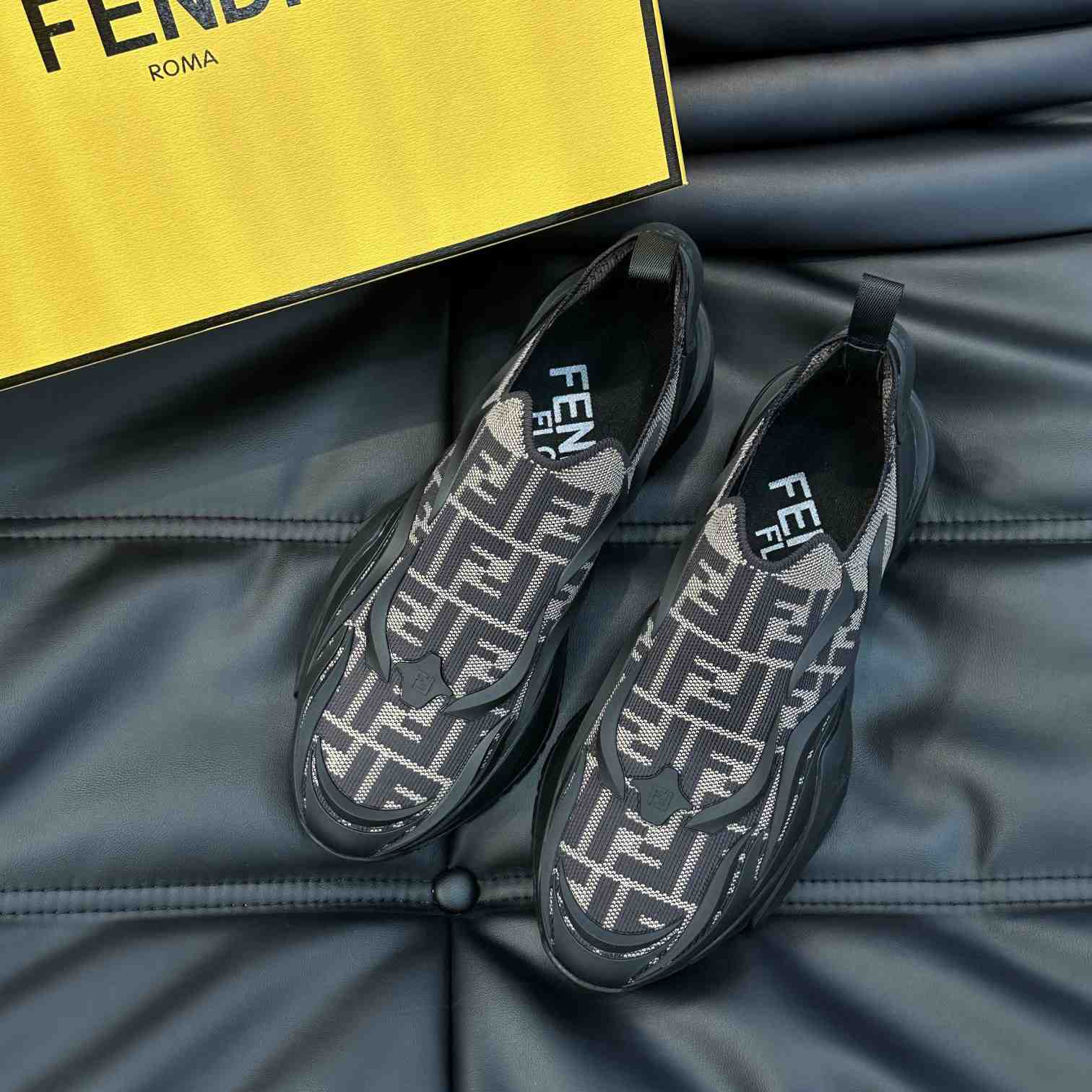 Fendi Flow Braune Mesh-Laufsneaker - EUR FASHION