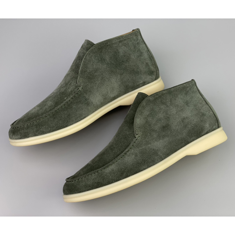 Loro Piana Sommer-Walk-Slipper mit weißer Sohle in Kaviar - EUR FASHION