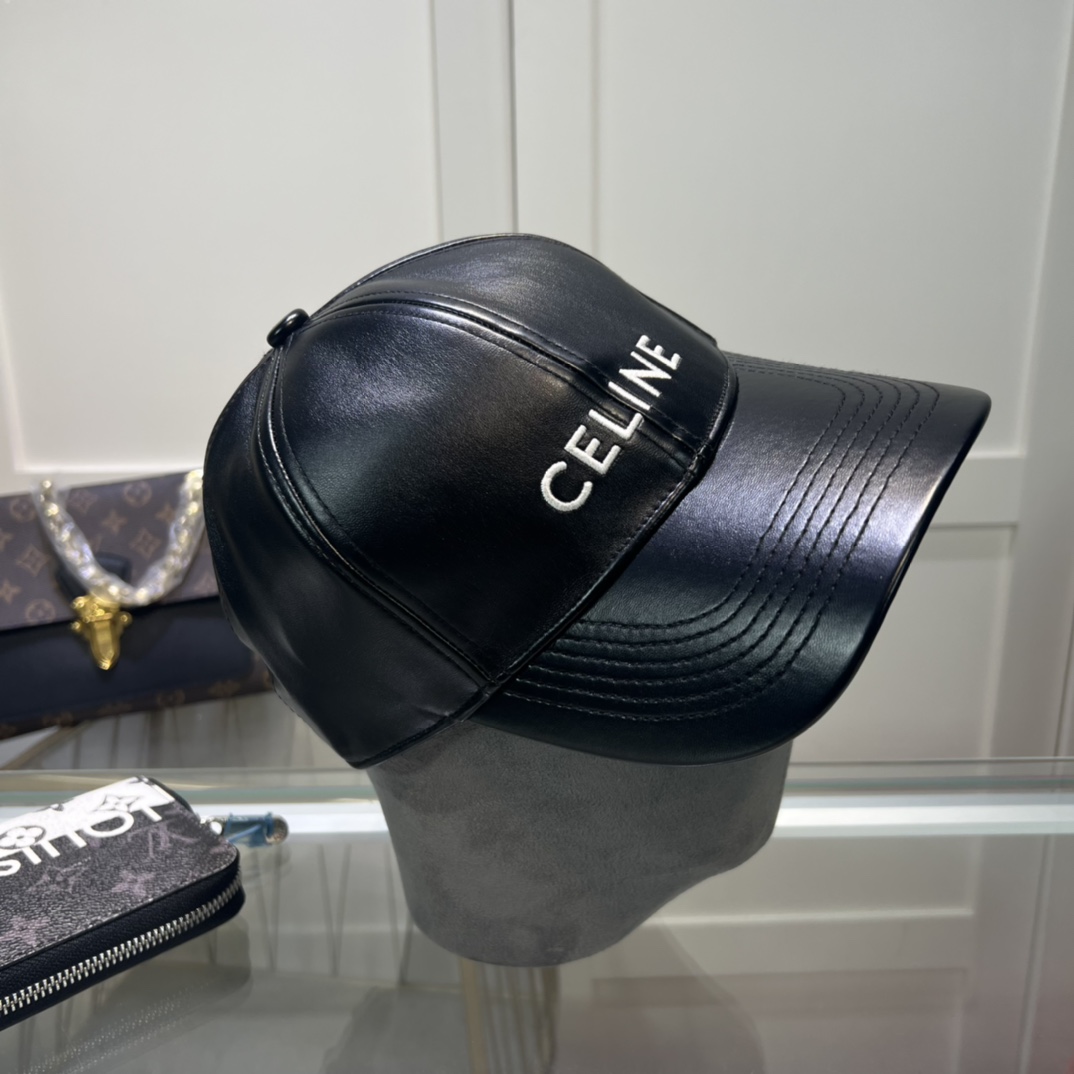 Céline Cap - EUR FASHION