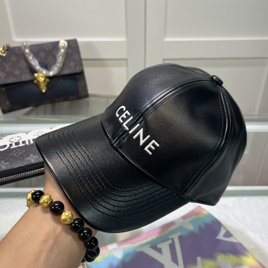 Céline Cap - EUR FASHION