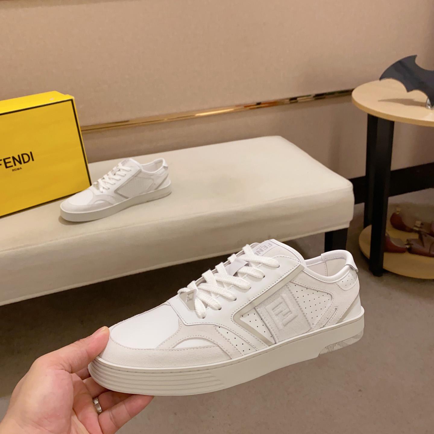 Low-Top-Sneaker „Step“ von Fendi aus weißem Leder - EUR FASHION
