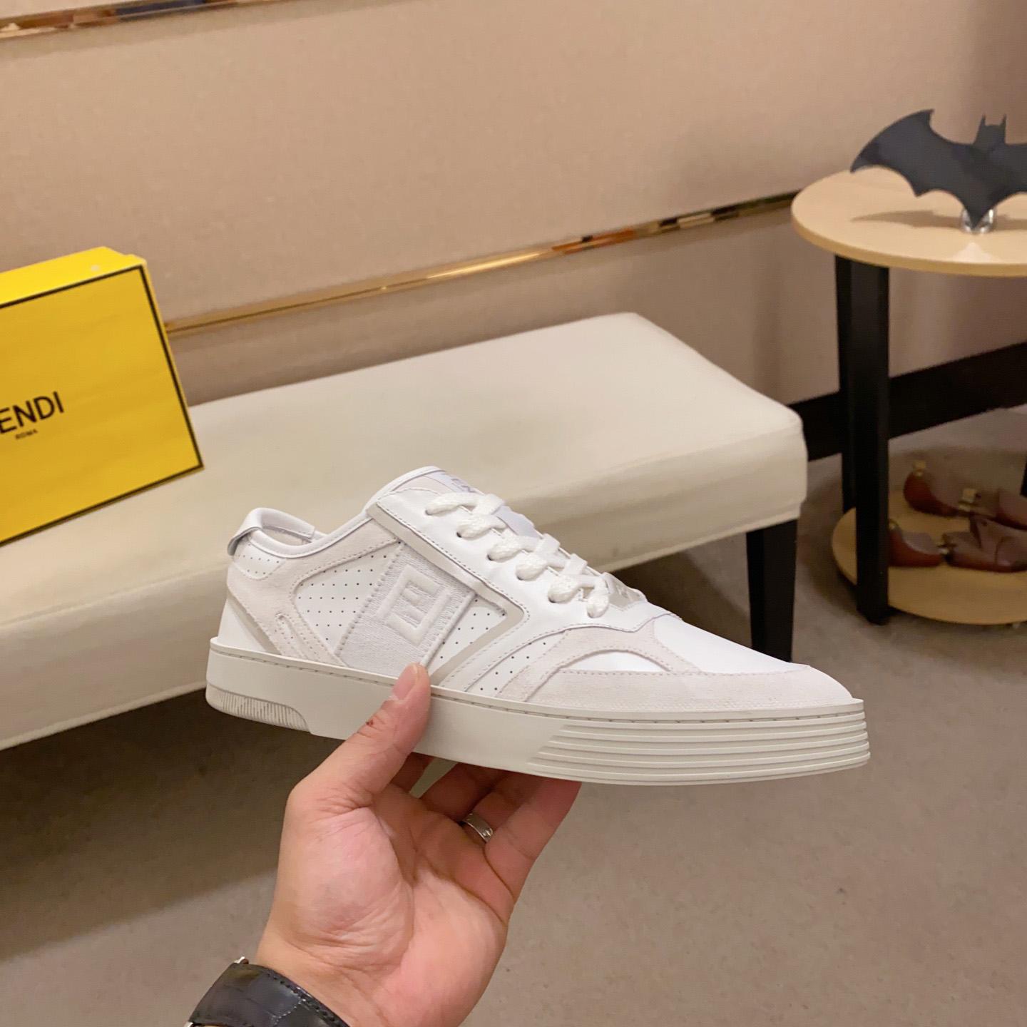 Low-Top-Sneaker „Step“ von Fendi aus weißem Leder - EUR FASHION