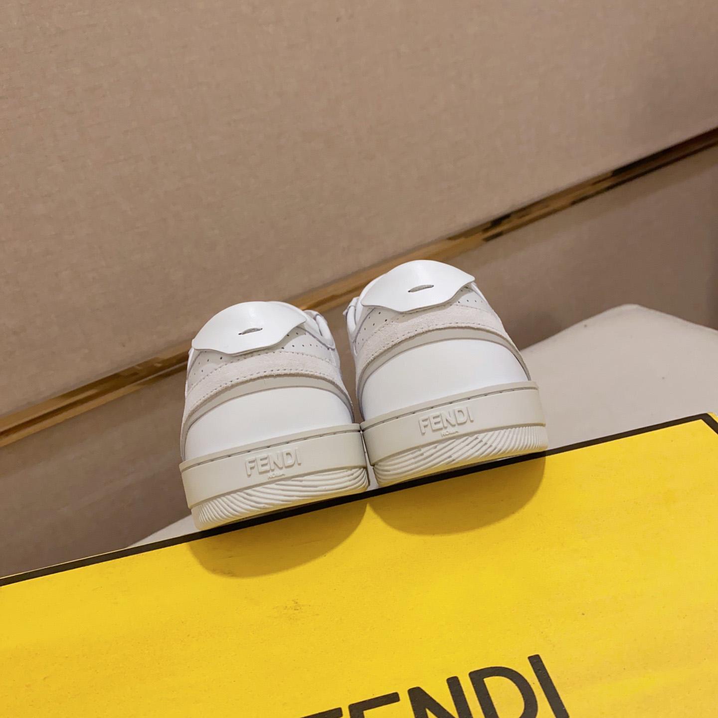 Low-Top-Sneaker „Step“ von Fendi aus weißem Leder - EUR FASHION