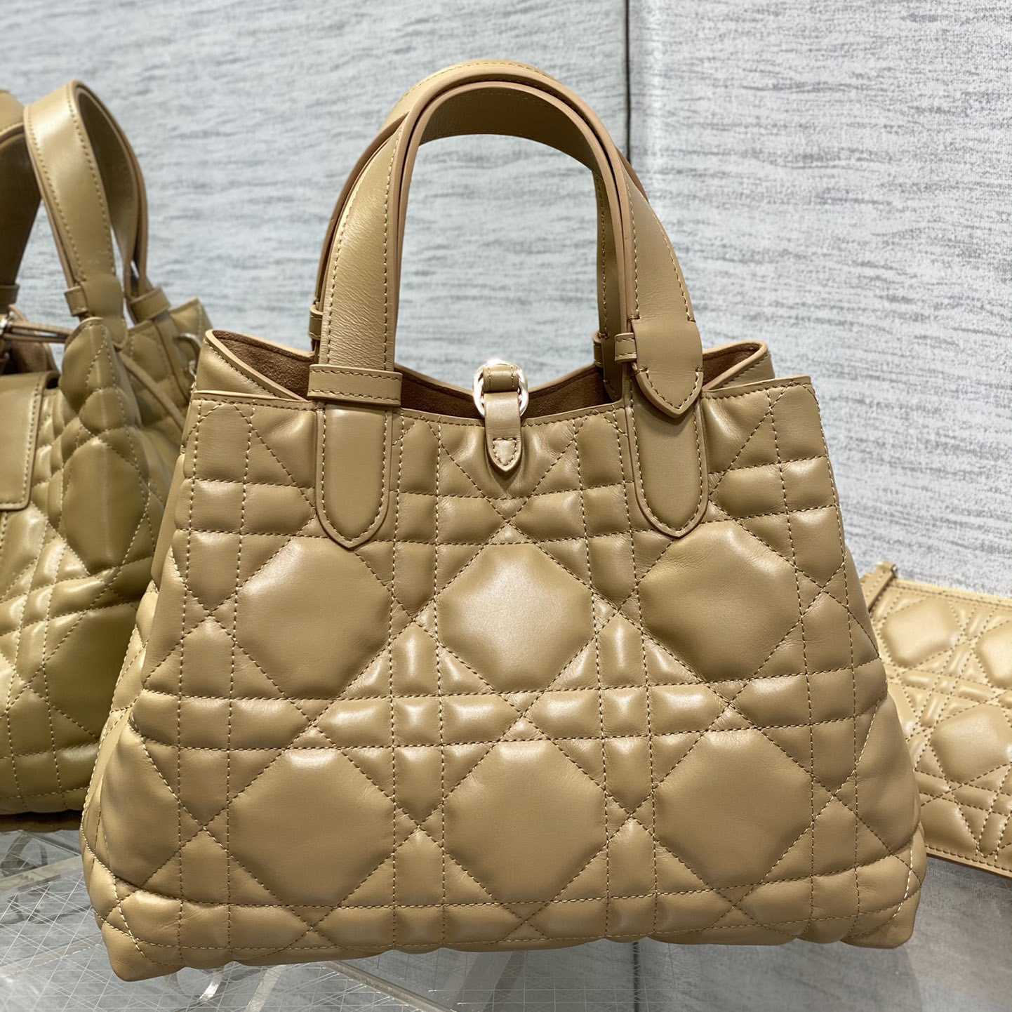 Dior Mittlere Dior Toujours Tasche - EUR FASHION