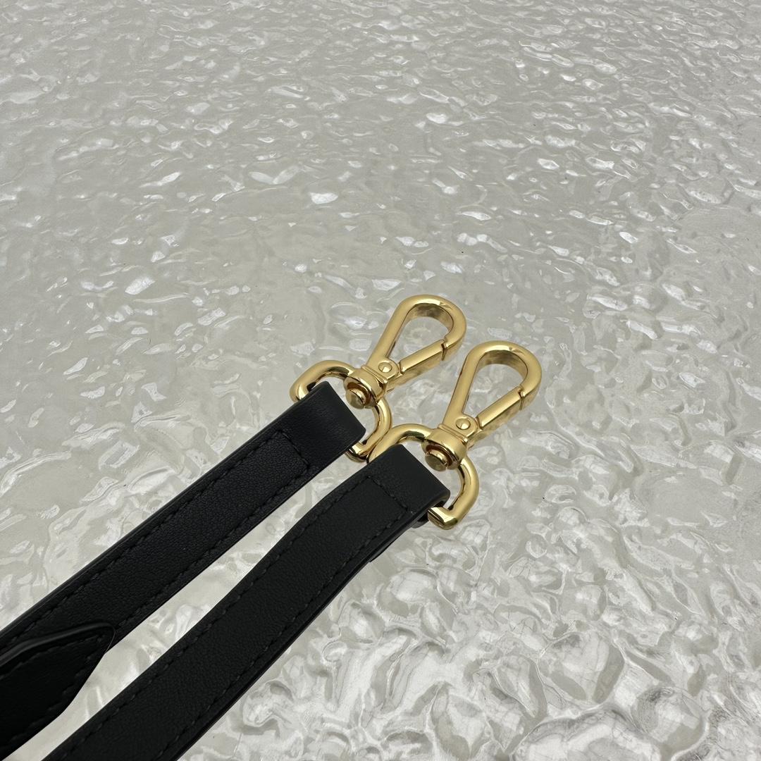 Jacquemus Le Grand Bambino - Schwarz - EUR FASHION