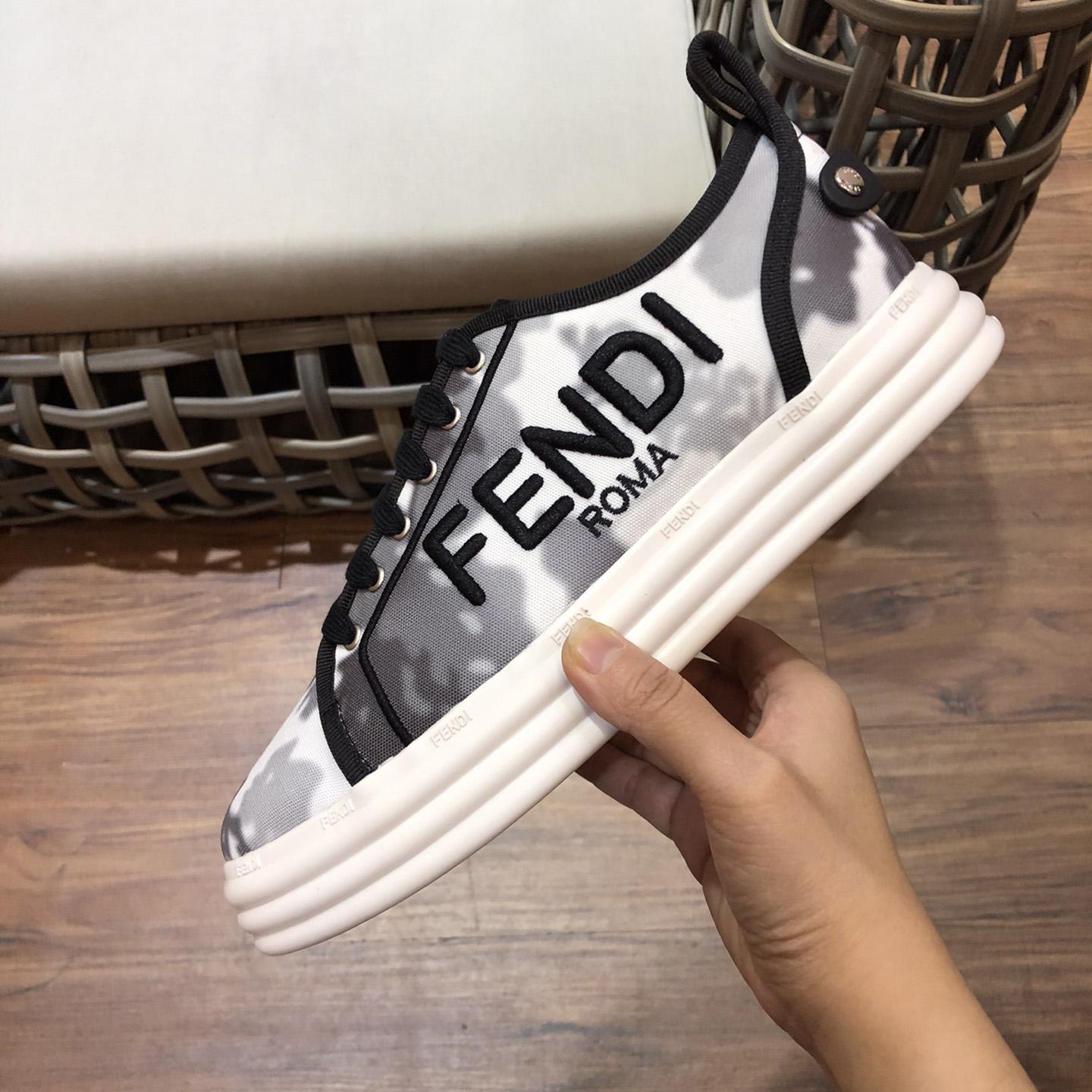 Fendi Rise Canvas-Sneaker - EUR FASHION