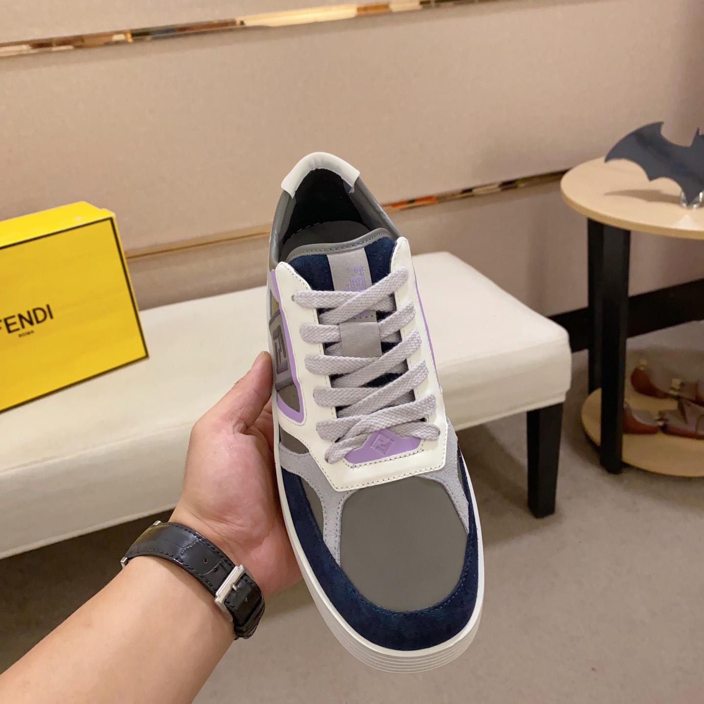 Low-Top-Sneaker „Step“ von Fendi aus grauem Leder - EUR FASHION