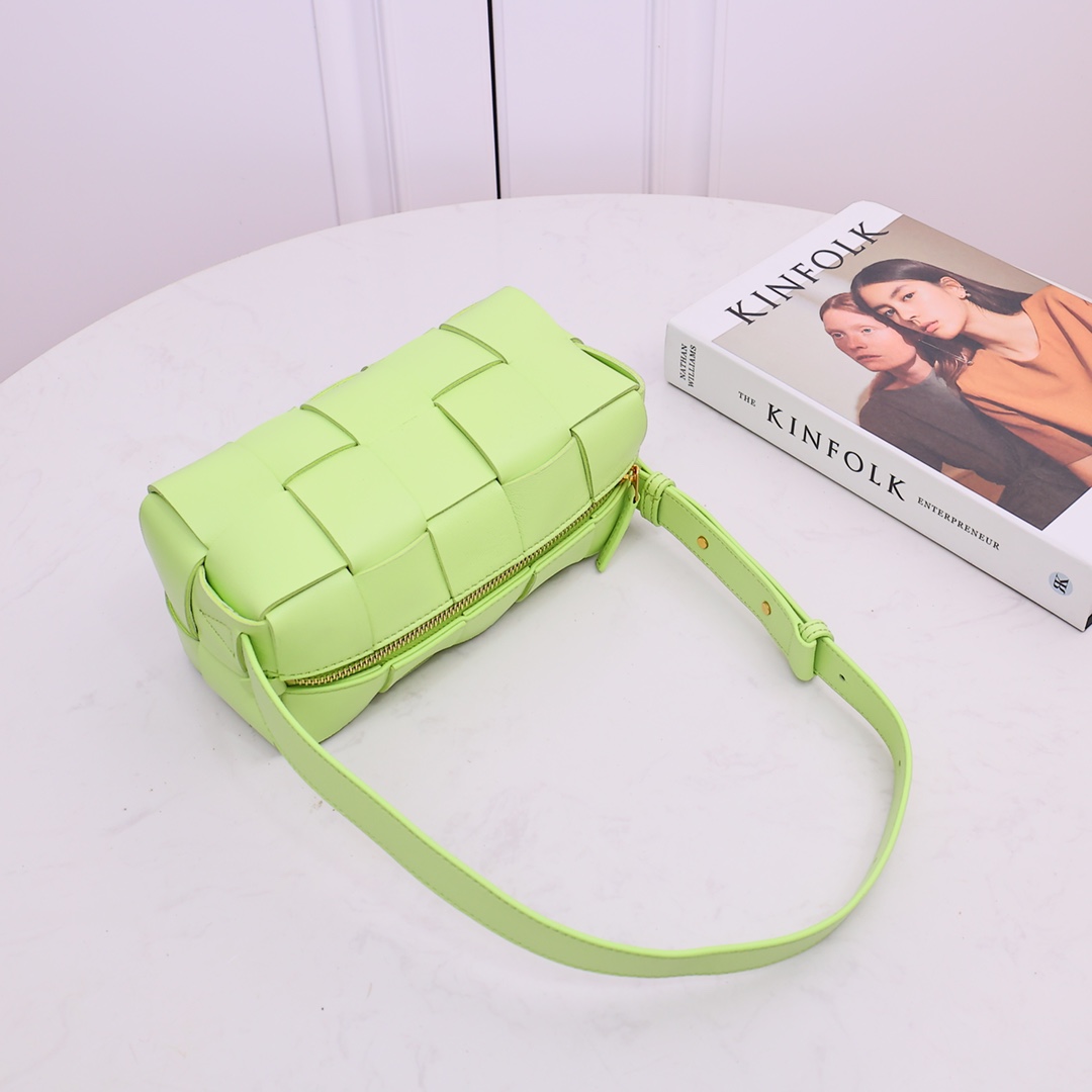 Bottega Veneta Kleine Ziegelkassette - EUR FASHION