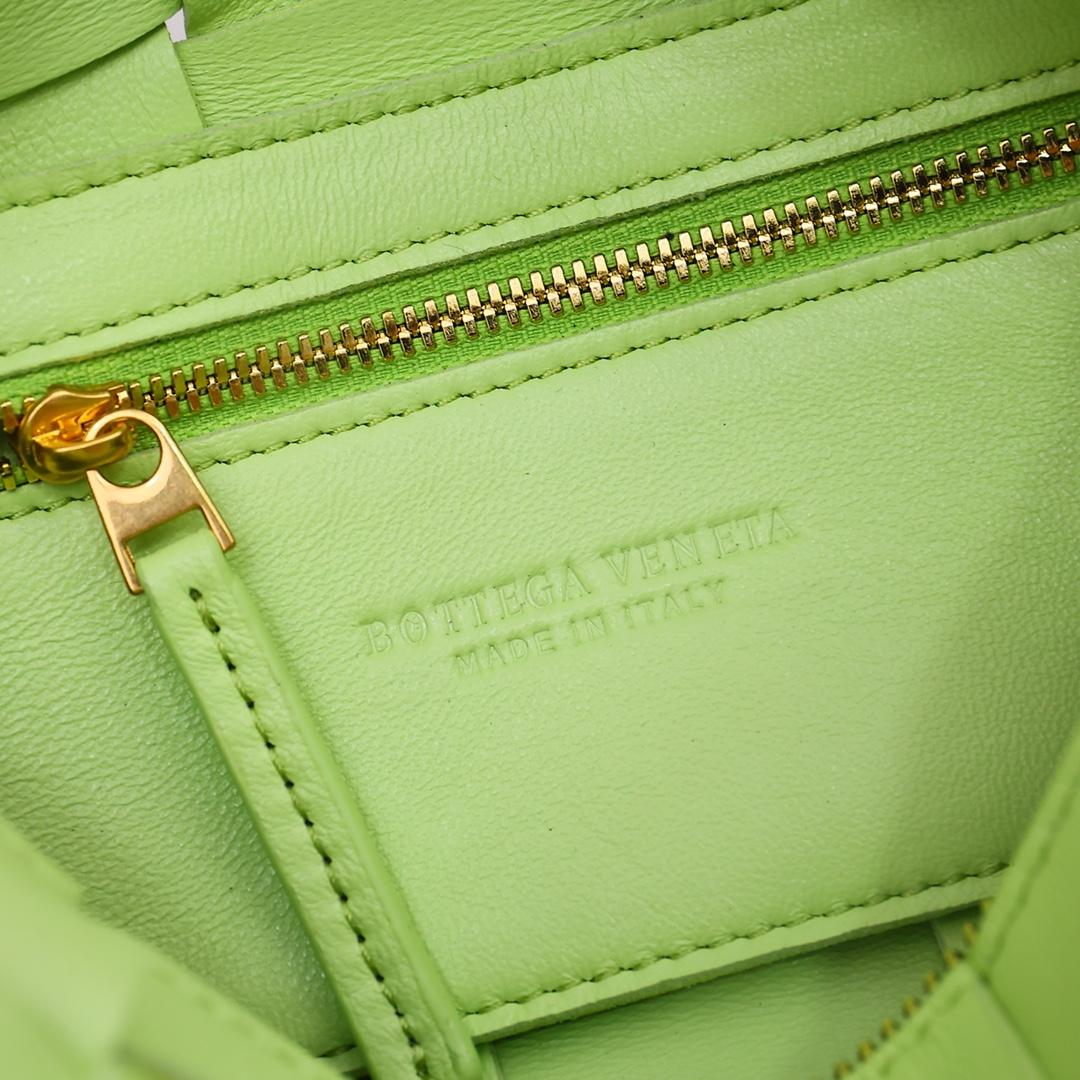 Bottega Veneta Kleine Ziegelkassette - EUR FASHION