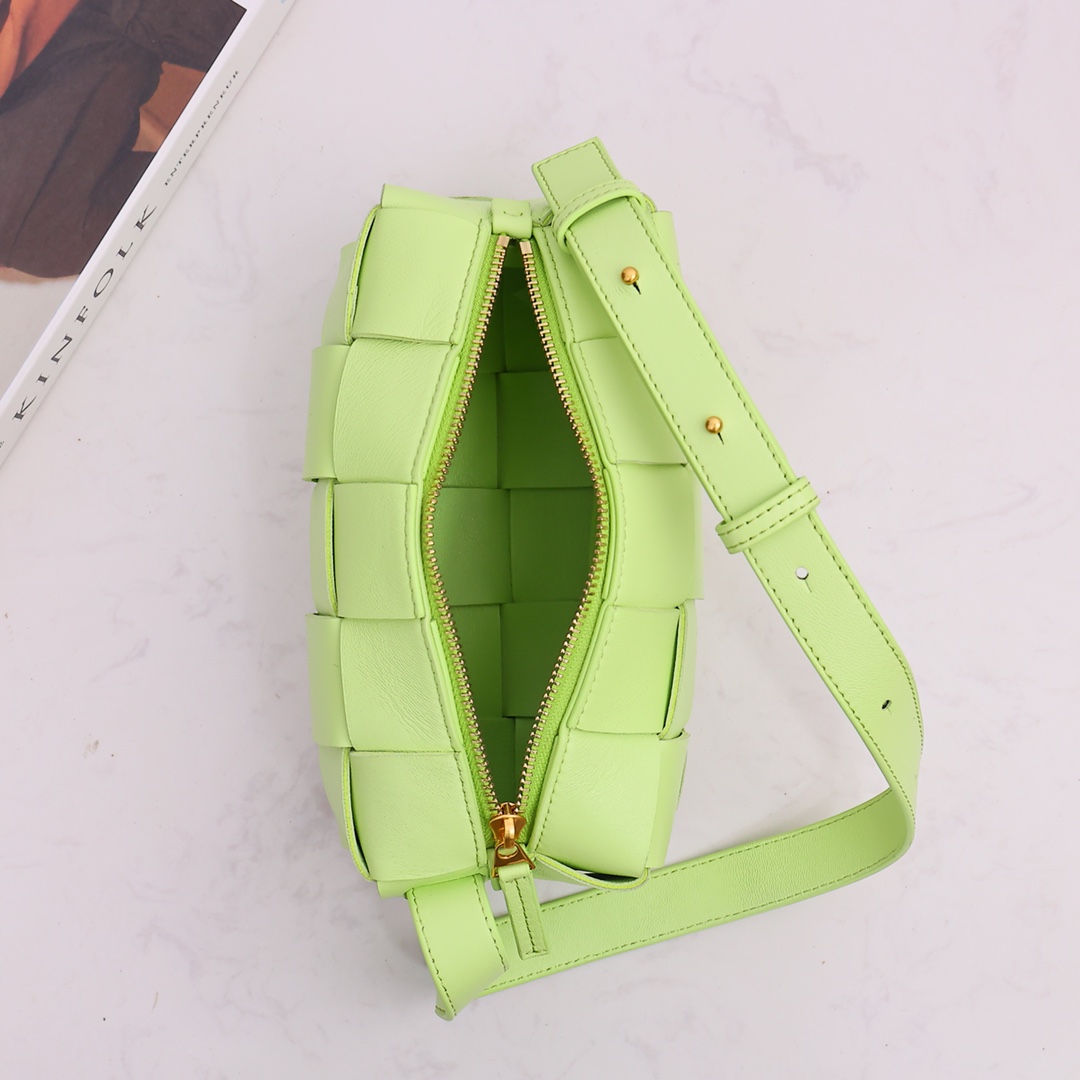 Bottega Veneta Kleine Ziegelkassette - EUR FASHION