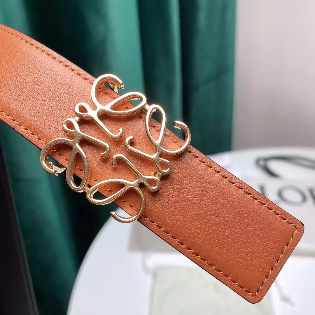 Loewe Damen-Wendegürtel „Anagram“ aus natürlichem Leder - EUR FASHION