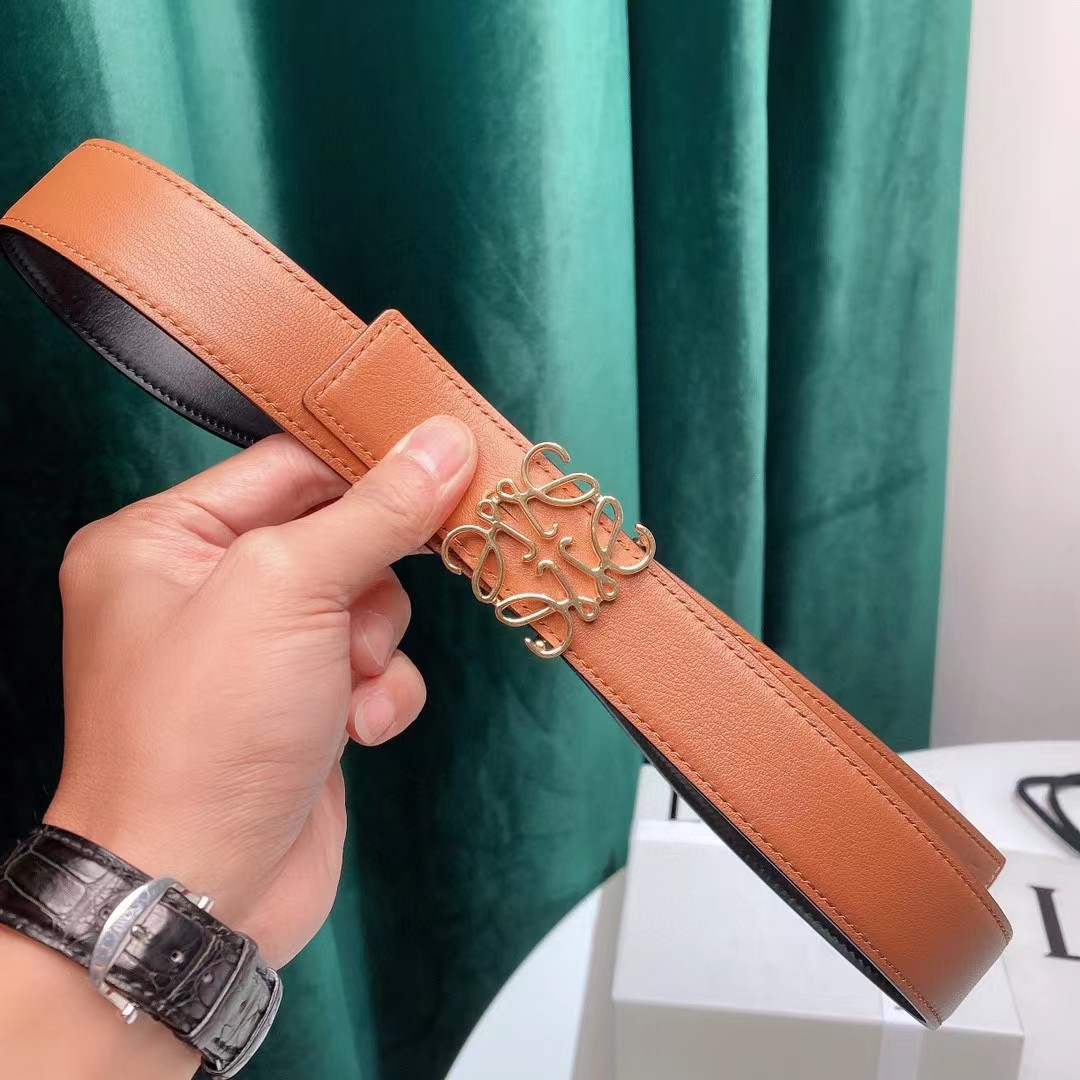 Loewe Damen-Wendegürtel „Anagram“ aus natürlichem Leder - EUR FASHION