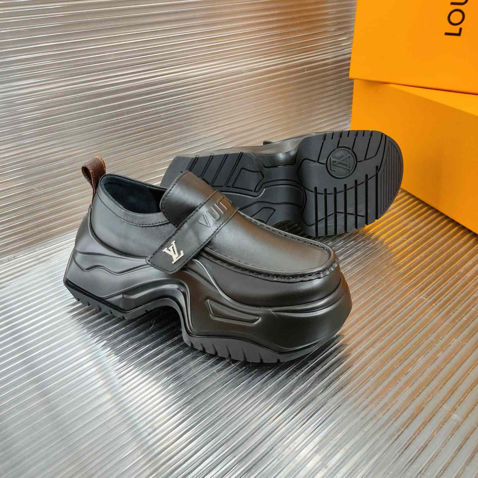 Louis Vuitton LV Archlight 2.0 Plateau-Loafer 1ABIJQ - EUR FASHION