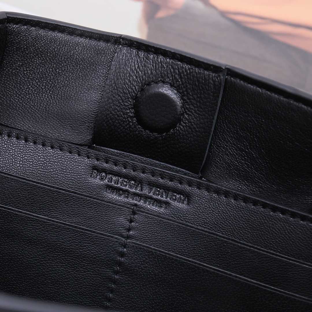 Bottega Veneta Kassettentasche am Riemen - EUR FASHION
