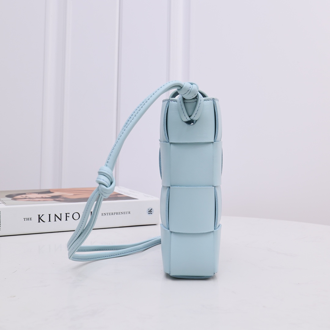 Bottega Veneta Mini Cassette Umhängetasche - EUR FASHION