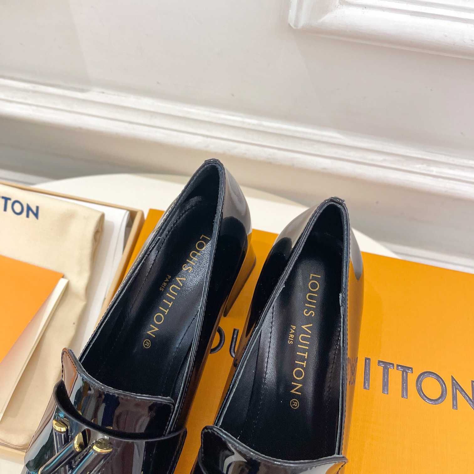 Louis Vuitton Shake Loafer 1ABTL2 - EUR FASHION