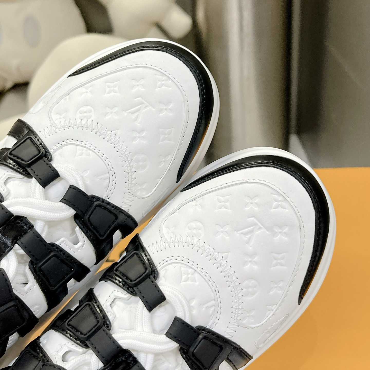 Louis Vuitton LV Archlight Sneaker - EUR FASHION