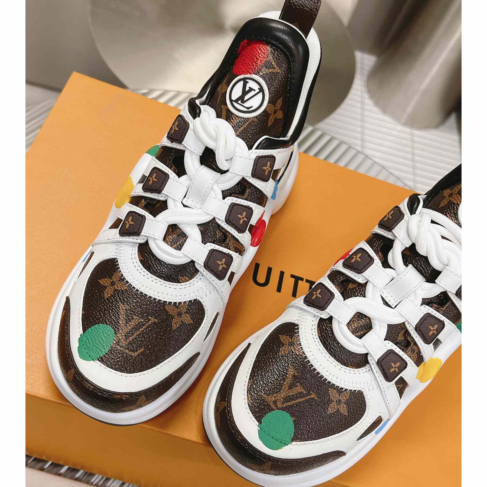 Louis Vuitton LV x YK LV Archlight Sneaker 1AB9R4 - EUR FASHION
