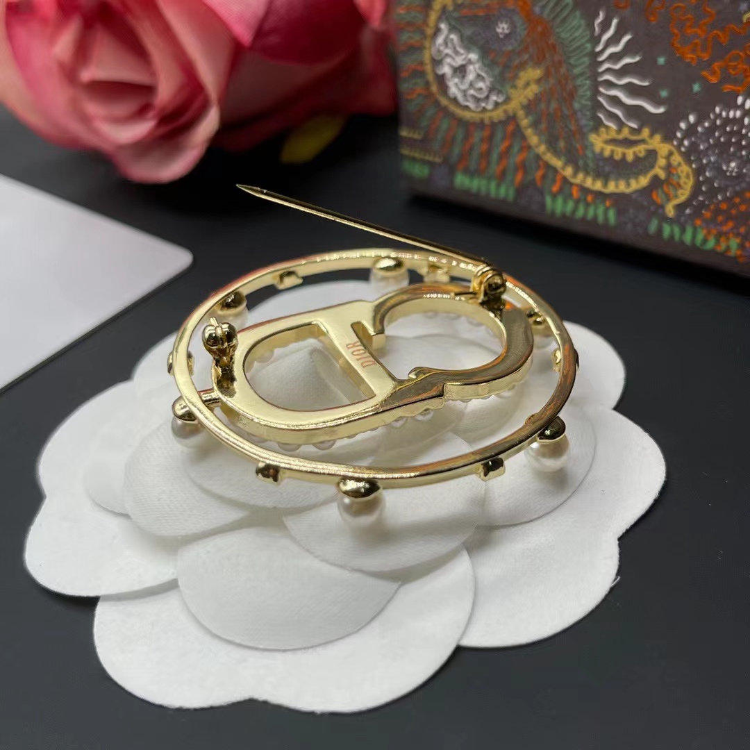 Dior Crystal Pearl Clair D Lune Brosche Gold - EUR FASHION