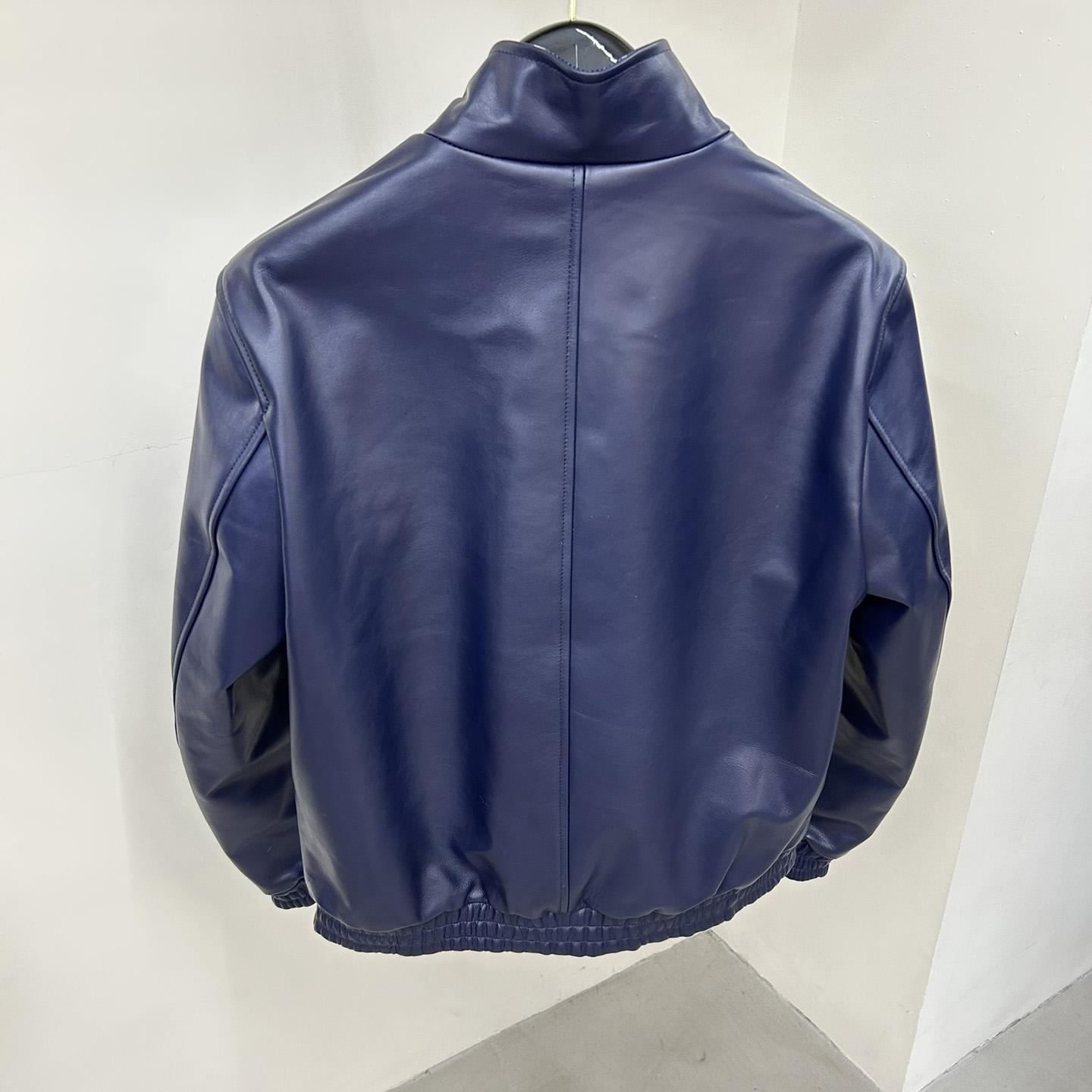 Wende-Blouson aus Ledermischung mit Louis Vuitton-Monogramm 1ABJGG - EUR FASHION