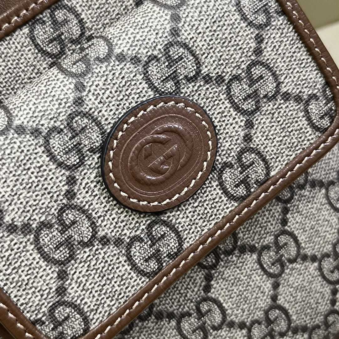 Gucci GG Mini-Beuteltasche mit ineinandergreifendem G - EUR FASHION