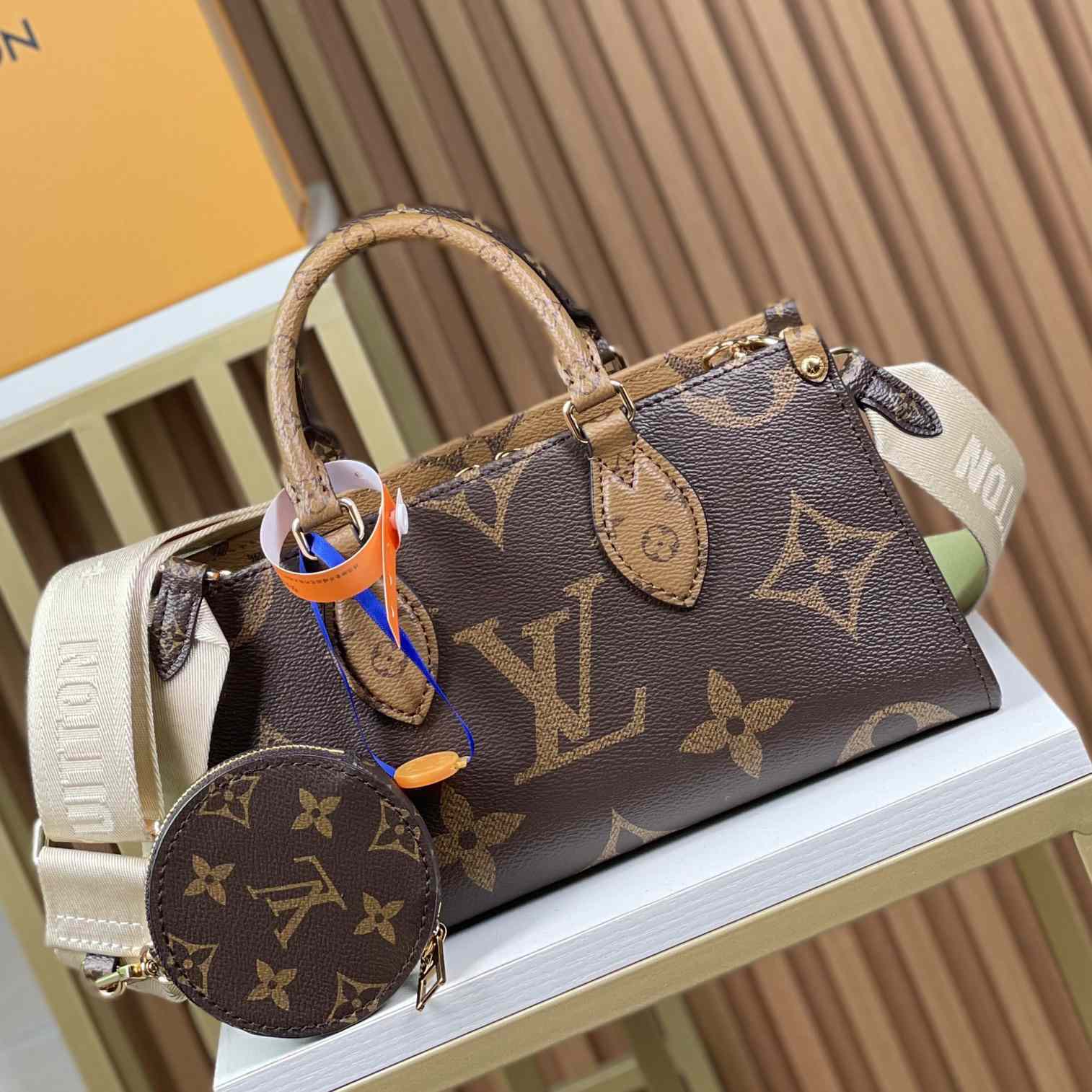 Louis Vuitton OnTheGo Ost West M46653 - EUR FASHION