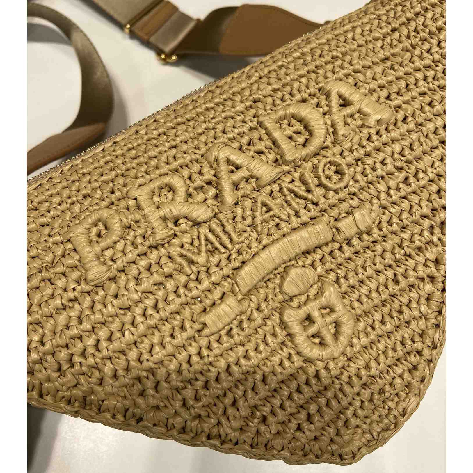 Prada Dreieckige Häkel-Umhängetasche - EUR FASHION