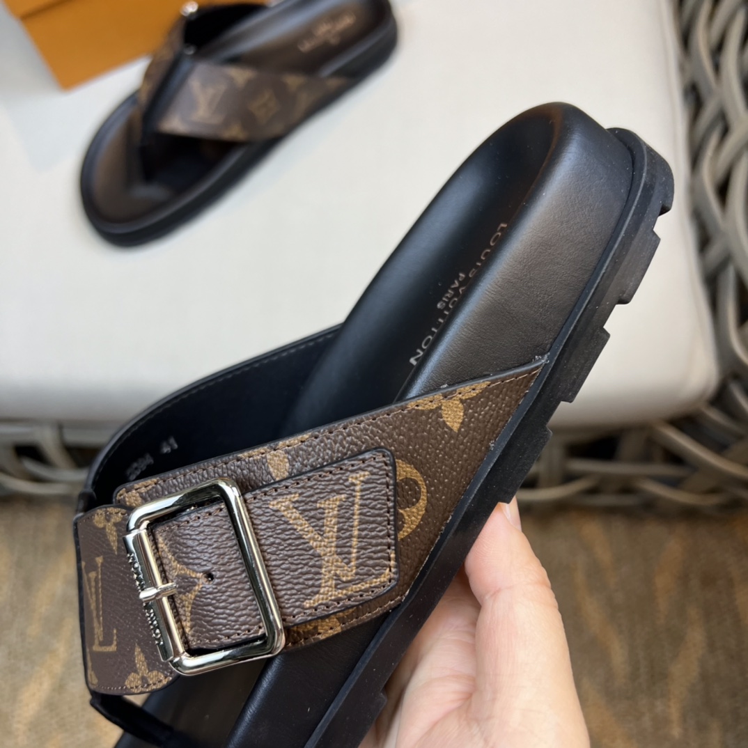 Louis Vuitton Flip-Flops - EUR FASHION